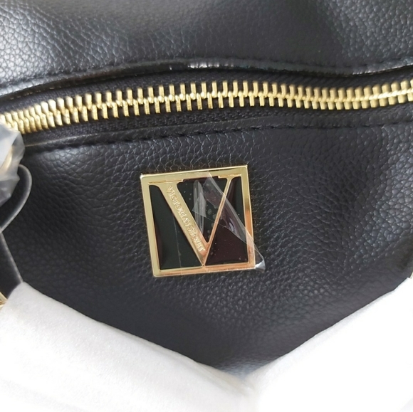 VICTORIA'S SECRET The Victoria Slouchy Satchel chain strap - Picture 13 of 13